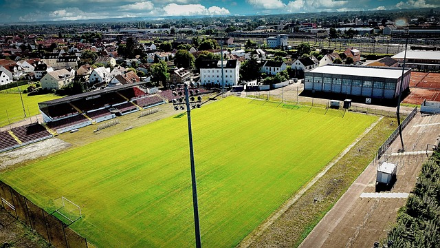 更是一场充 更是一场充